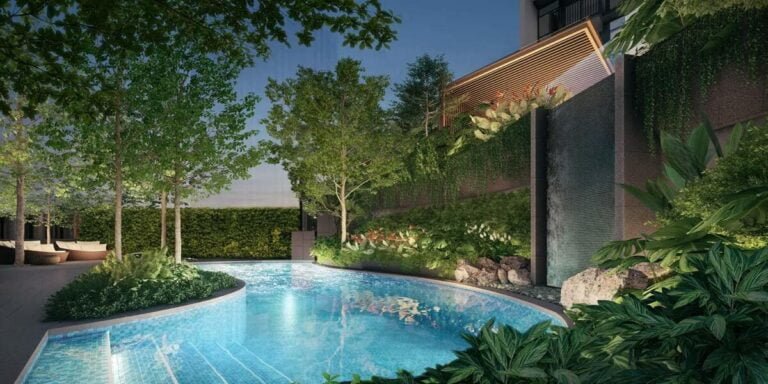 piccadilly-grand-botanical-spa-pool.jpg