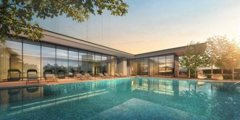 piccadilly-grand-social-clubhouse-family-pool.jpg
