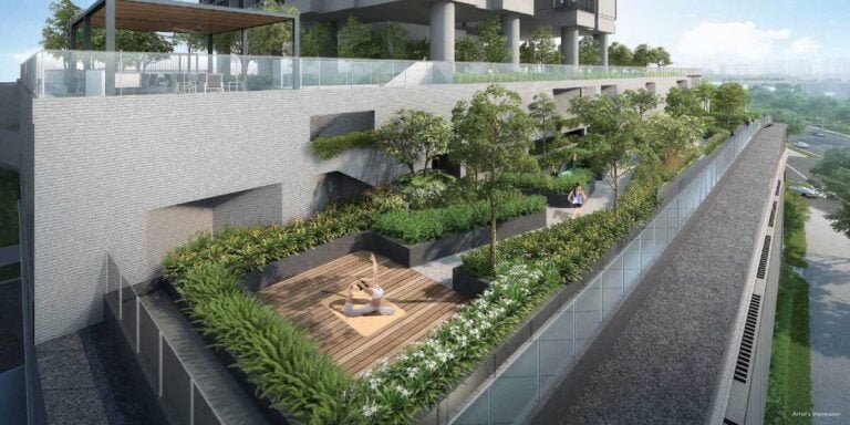 the-linq-at-beauty-world-outdoor-area.jpg