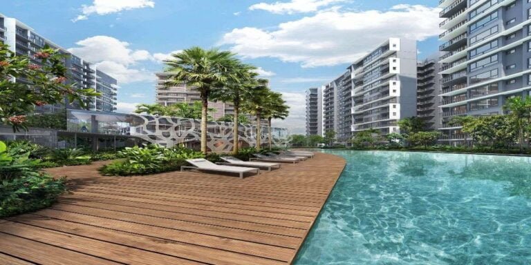 grandeur-park-residences-pool.jpg